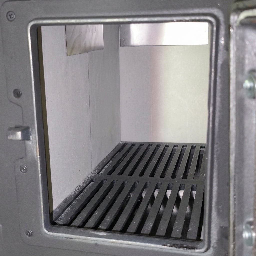 MEGA-RABATT!!! 9-kW-emaillierter Holzherd / Holzofen mit Backofen und großer Kochfläche, 9 kW, rechte Ausführung