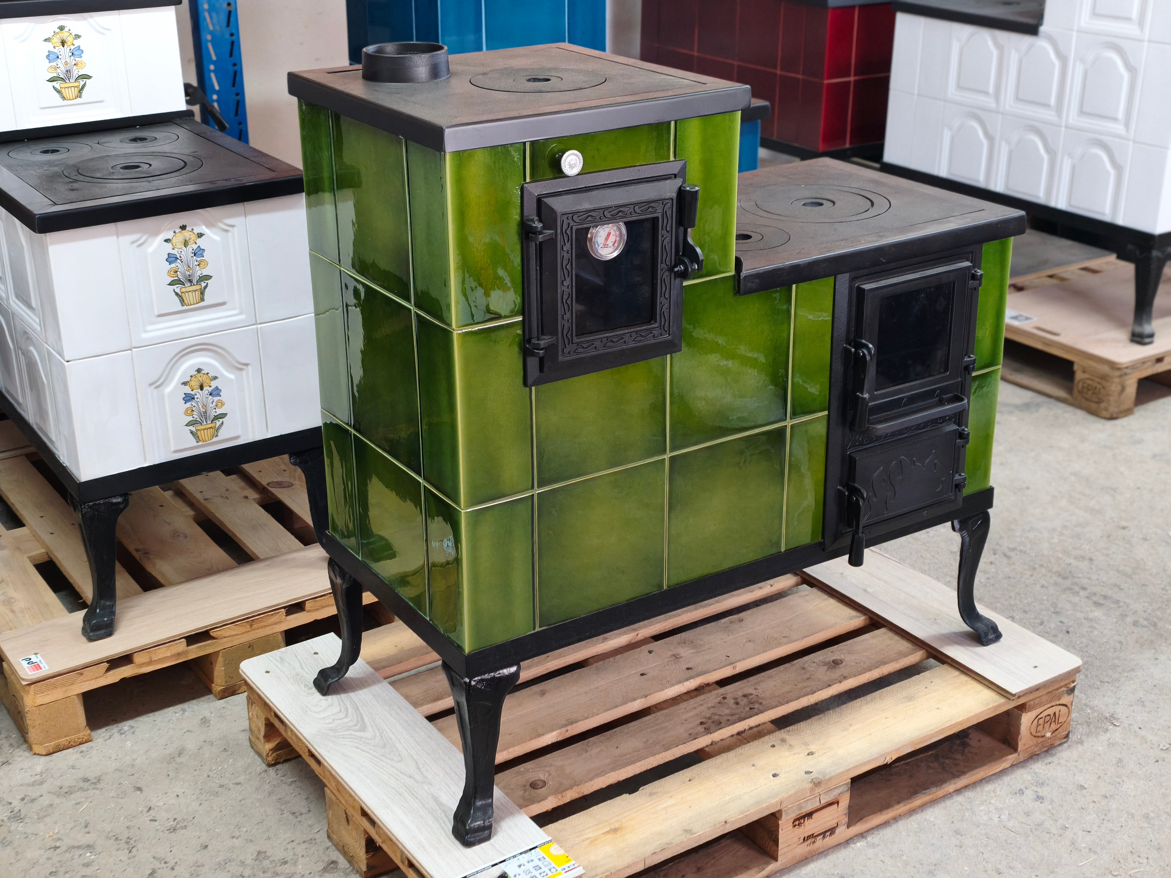 POÊLE CÉRAMIQUE MODÈLE 1 VERT CLAIR GAUCHE 10 kW