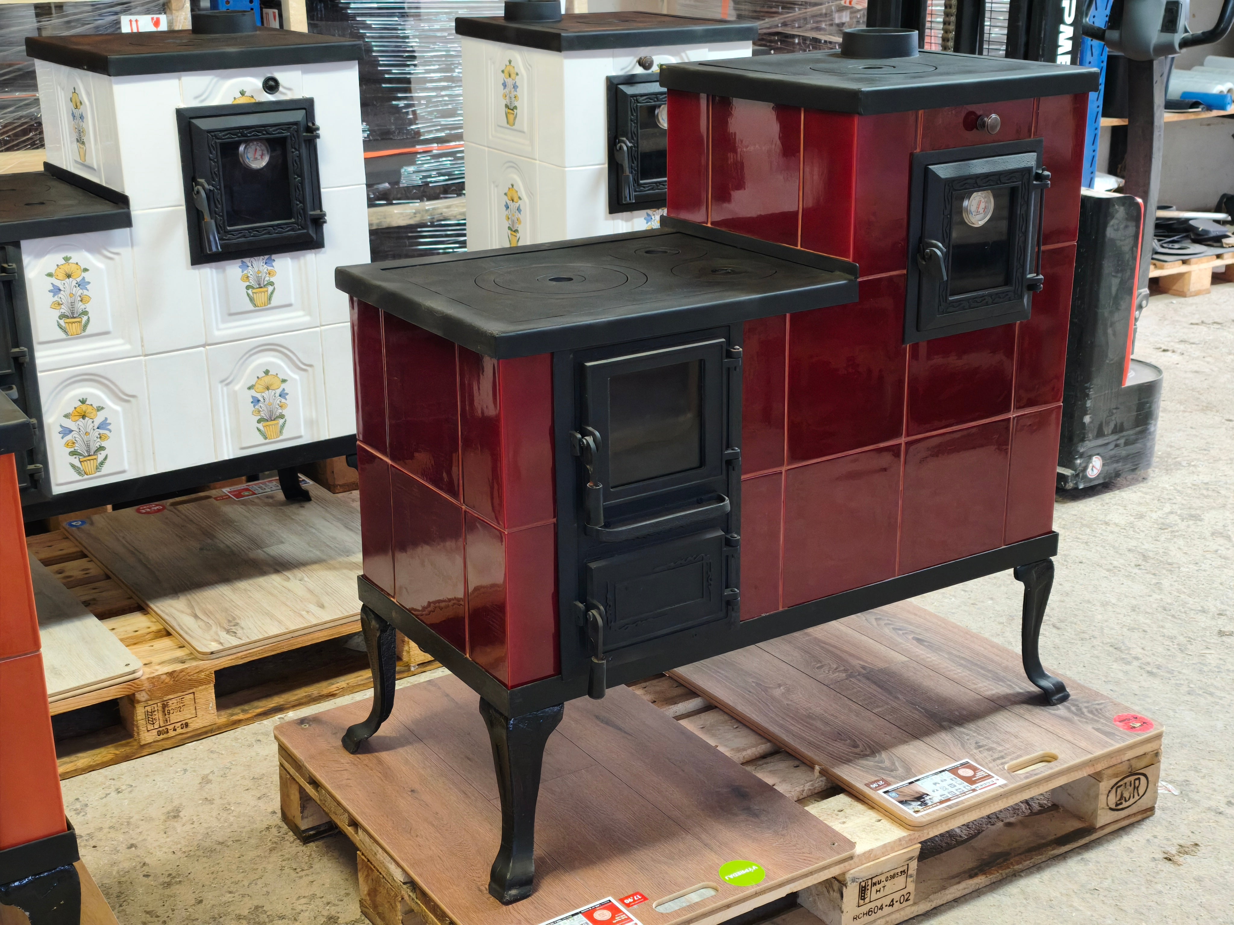 POÊLE CÉRAMIQUE MODÈLE 1 ROUGE DROIT 10 kW