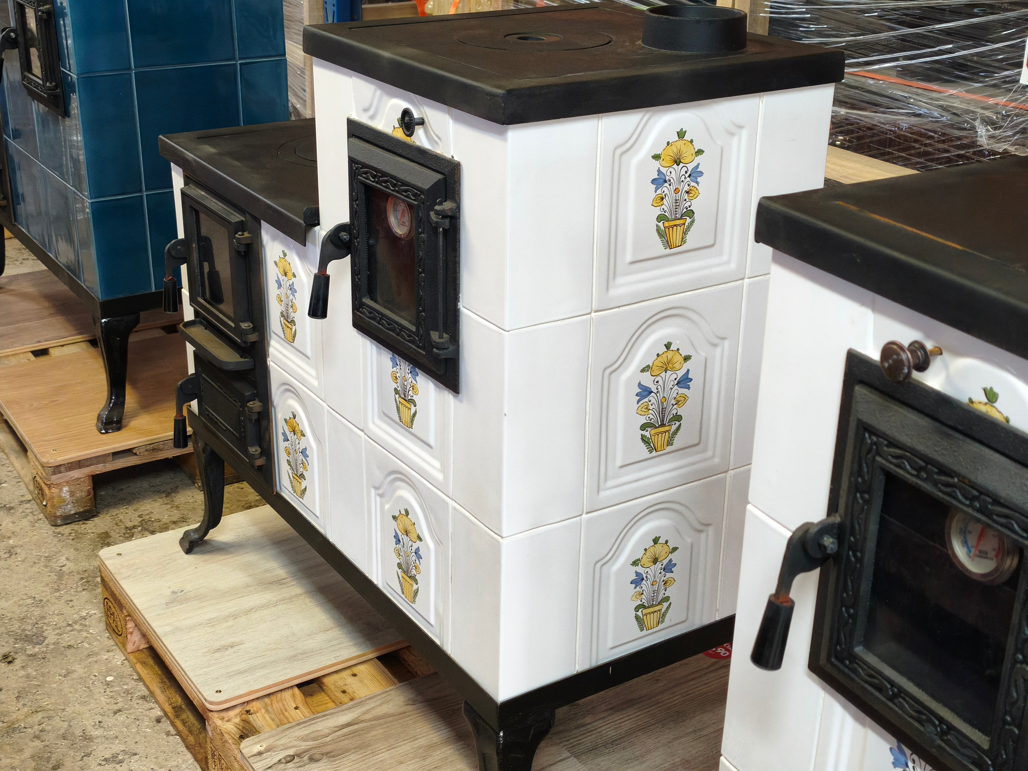 POÊLE CÉRAMIQUE MODÈLE 1 FOLK DROIT 10 kW